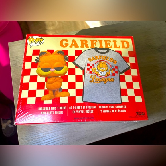 Funko Garfield Lasagna New Limited Edition Tshirt XL & Vinyl Figurine Sealed - Picture 1 of 6